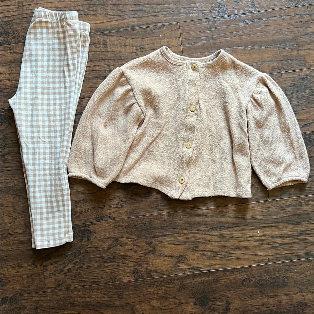 Gorgeous Matching Set! 24months